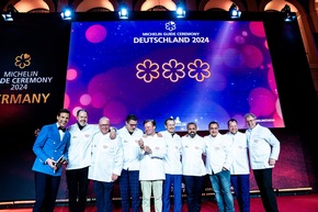 Edip Sigl erkocht den dritten Michelin-Stern für das Restaurant es:senz im Das Achental im Chiemgau
