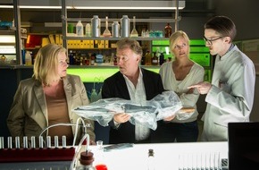 ZDF: ZDF zeigt "SOKO Leipzig" in Spielfilmlänge /  Folge "Der Zobel" konfrontiert das Team mit der deutschen Geschichte (FOTO)