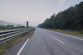Polizeidirektion Ratzeburg: POL-RZ: Unfallverursacher und Zeugen gesucht