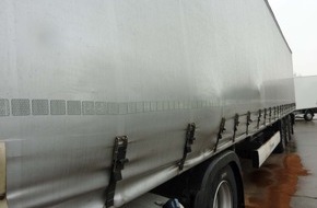 Polizeipräsidium Mittelhessen - Pressestelle Wetterau: POL-WE: Verwesungsgeruch auf der Autobahn - 22 Tonnen Tierhäute konnten so nicht transportiert werden