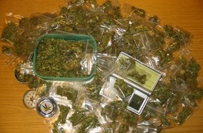 Polizeiinspektion Nienburg / Schaumburg: POL-NI: Drogenermittler schlagen in Hoya zu - Sicherstellung von 300 Gramm Marihuana -Bild im Downlaod-