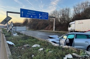 Feuerwehr Haan: FW-HAAN: Brand eines Gefahrguttransporters auf der A 46 - Warnung für Bereich Mahnert