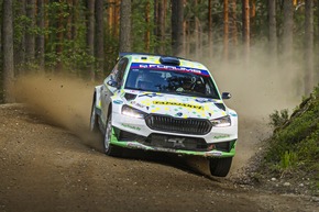 Finnland-Rallye: Erneutes WRC2-Podium für Škoda-Crew Robert Virves und Jakko Viilo