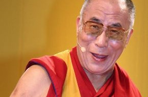PHOENIX: PHOENIX-PROGRAMMHINWEIS - THEMA: Der Dalai Lama in Deutschland - Rede des 14. Dalai Lama in Bochum, Freitag, 16. Mai 2008, 14.45 Uhr