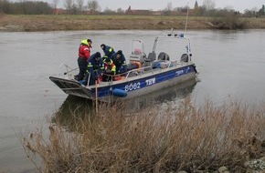 Polizeiinspektion Nienburg / Schaumburg: POL-NI: Suche nach vermissten LKW-Fahrer mit Hubschrauber und Sonarbooten ohne Erfolg   -Bilder im Download-