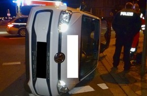 Polizei Minden-Lübbecke: POL-MI: Auto kippt nach Unfall auf die Seite