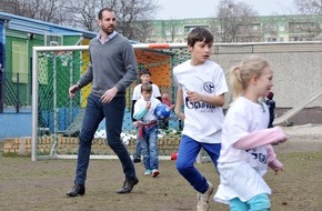 SEFE Securing Energy for Europe GmbH: Christoph Metzelder und Gazprom unterstützen Berliner Straßenkinder (FOTO)
