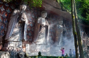 DAZU Rock Carvings: Dazu-Felsgravuren: Ein Kunstschatz in die Ewigkeit gemeißelt