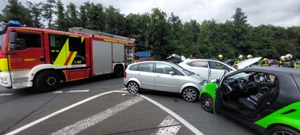 FW-EN: Zwei Verkehrsunfälle mit verletzten Personen