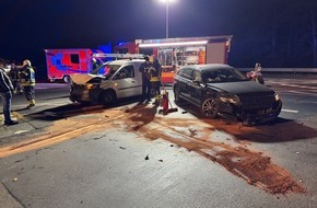 Feuerwehr Sprockhövel: FW-EN: Feuerwehr auf Autobahn im Einsatz