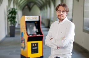 Schweizerischer Nationalfonds / Fonds national suisse: The master of smart computer games
