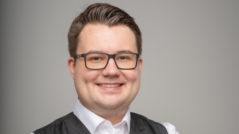 Novist GmbH: 10 Mitarbeiter, 10 Arbeitsweisen &ndash; warum fehlende Standards Steuerkanzleien jeden Tag Zeit und Geld kosten