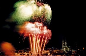 WECO Pyrotechnische Fabrik GmbH: Cologne goes Musical / Die Vorbereitungen zu den Feuerwerken der "Kölner Lichter 2006" gehen in die letzte Runde