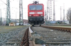 Bundespolizeiinspektion Bremen: BPOL-HB: Gefährliche Eingriffe in den Bahnverkehr bei Rotenburg lösen Bundespolizeieinsätze aus