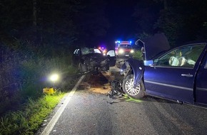 Feuerwehr VG Asbach: FW VG Asbach: Schwerer Verkehrsunfall bei Stockhausen / Frontalzusammenstoß fordert 2 Schwerverletzte