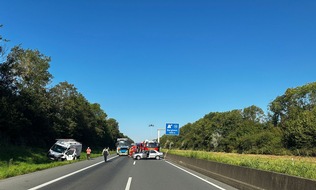 Feuerwehr Bergheim: FW Bergheim: Ein Verletzter nach Verkehrsunfall auf Autobahn 61 bei Bergheim