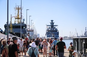 Presse- und Informationszentrum Marine: Willkommen an Bord - die Deutsche Marine bei der Hanse Sail 2025