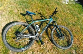 Kreispolizeibehörde Kleve: POL-KLE: Bedburg-Hau - Diebstahl aus Garage / Hochwertiges Mountainbike gestohlen