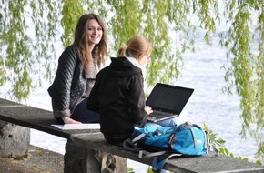 Forum Helveticum: Lancement du concours de langues pour les jeunes LINGUISSIMO 2015-2016 : «Et toi, pour parler Suisse, tu fais comment ?»