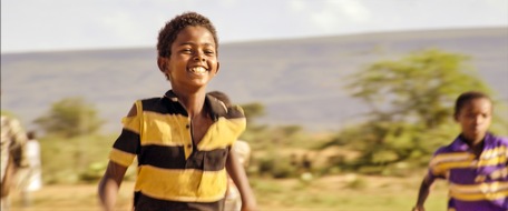 Stiftung Menschen für Menschen: Deutsch-äthiopischer Kinofilm „Running against the Wind“ feiert Premiere in München