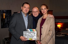 ZDF: Matti Geschonneck inszeniert ZDF-Thriller "Das Verhör in der Nacht" (FOTO)