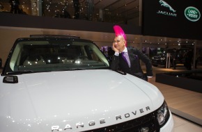 JAGUAR Land Rover Schweiz AG: Andreas Thiel: Zwischen Auftritten und Indien - Besuch am Autosalon in Genf (Bild)