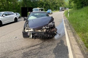 Polizeidirektion Wittlich: POL-PDWIL: Missglücktes Überholmanöver am Zeller Berg führt zu Unfall