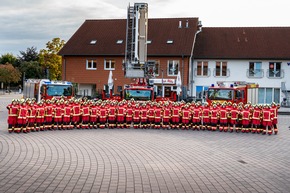 FW Wathlingen: Neue Einsatzkleidung für die Freiwillige Feuerwehr der Samtgemeinde Wathlingen