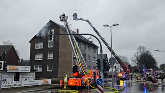 FW Datteln: Wohnungsbrand in Datteln fordert 3 Feuerwehren