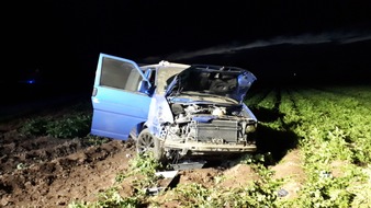 Polizeidirektion Ludwigshafen: POL-PDLU: Verkehrsunfall - Pkw überschlägt sich bei Böhl-Iggelheim