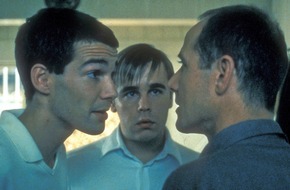 TELE 5: Frank Giering: "Mit 24 Jahren habe ich mich das erste Mal richtig verliebt..." ... bei den Dreharbeiten zu 'Funny Games', den Tele 5 am 31.Mai 2008, 00.05 Uhr zeigt