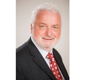 Ruth Metzler-Arnold préside le nouveau conseil consultatif international d&apos;ORS pour les questions de migration