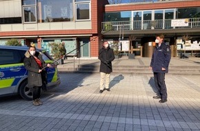 Polizei Bonn: POL-BN: Bonns Polizeipräsident Frank Hoever mit Sessionsorden der Wäscherprinzessin ausgezeichnet