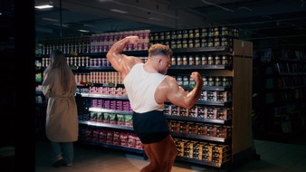 Bodybuilder Urs Kalecinski pumpt f&uuml;r Kauflands Auswahl und Frische