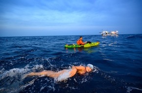 NP-Invest GmbH: Den "Ocean's Seven" einen weiteren Schritt näher - Nathalie Pohl bezwingt Tsugaru-Straße in Japan als erste deutsche Schwimmerin (FOTO)