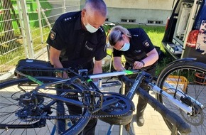 Polizeiinspektion Neubrandenburg: POL-NB: Polizeiinspektion Neubrandenburg beendet Saison der kostenlosen Fahrradcodierungen 2021