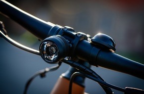 ADAC Hessen-Thüringen e.V.: Sicher auf dem Fahrrad unterwegs - Beleuchtung, Bremsen und Bereifung regelmäßig checken
