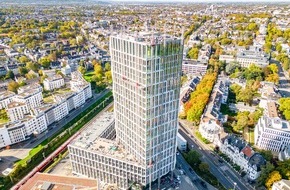 Counterpart Group GmbH: Art-Invest Real Estate vermietet das 23. Obergeschoss am Neuen Kanzlerplatz an den Stollfuß Verlag