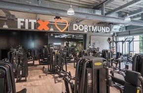 FitX: Das FitX-Studio Dortmund-Phoenix See eröffnet im neuen Design
