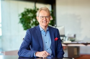 Medienfachverlag Oberauer GmbH: Stefan von Holtzbrinck ist Deutschlands Medienmanager des Jahres / Wie ist es, das Buch von Angela Merkel zu verlegen?