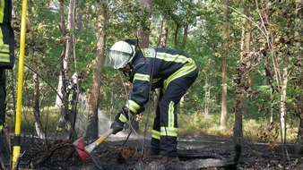 FW Celle: Waldbrand im Neustädter Holz