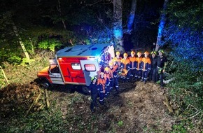 Feuerwehr Ratingen: FW Ratingen: 24 Stunden lang Feuerwehrluft schnuppern: Vier Einsätze für die Jugendfeuerwehr