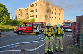 Freiwillige Feuerwehr der Stadt Goch: FF Goch: Erneut Feuer in ehemaligem Belgierhaus - Feuerwehrmann wurde leicht verletzt
