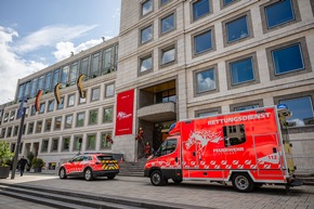 FW Stuttgart: Vorstellung einer neuen Designlinie für die Feuerwehr Stuttgart