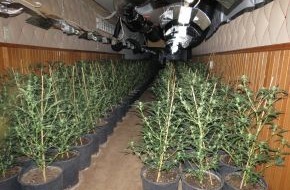 Polizei Düren: POL-DN: Cannabisplantage ausgehoben