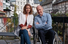 ARD Das Erste: "Die Eifelpraxis": Dreharbeiten für zwei neue Filme mit Jessica Ginkel und Simon Schwarz