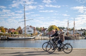 Tourismus-Agentur Schleswig-Holstein GmbH: Ferientipps: Mit dem Rad durch den Herbst