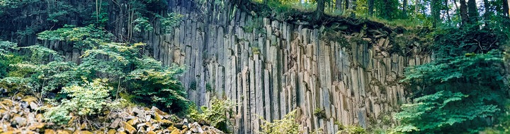 Thüringer Tourismus GmbH: PM der TTG 57-2023 Rhön begeistert: Doppelte Anerkennung für Thüringer Natur und Wanderwege