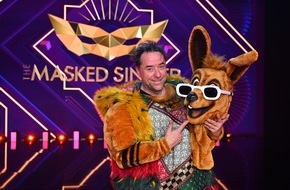 ProSieben: "The Masked Singer" klarer Marktführer am Samstagabend bei den jungen Zuschauer:innen / Jan Josef Liefers begeistert als DAS KÄNGURU