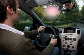 AXA Konzern AG: Höhere Bußgelder für Verkehrssünder / Ab Februar wird aggressives Fahrverhalten härter bestraft